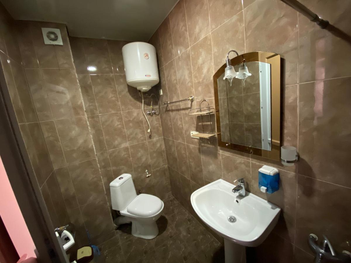 באטומי Hotel Eurasia מראה חיצוני תמונה
