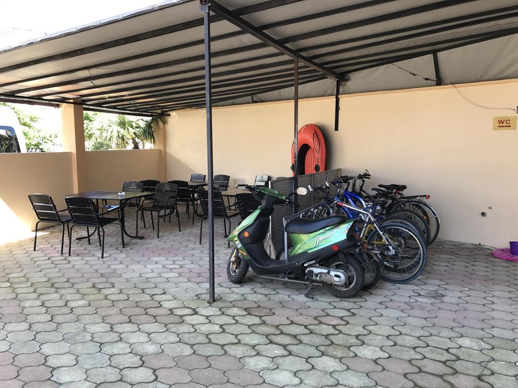 באטומי Hotel Eurasia מראה חיצוני תמונה